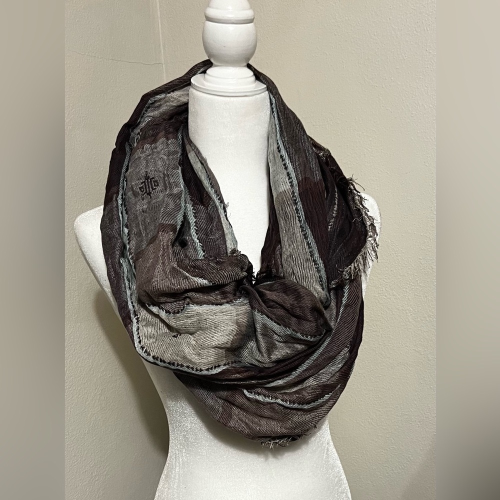 Tribal Wrap Scarf
